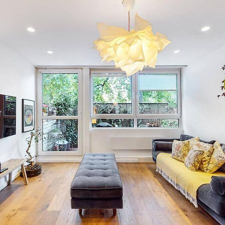 Charming 2-Bedroom Maisonette With Private Garden Londres Exterior foto